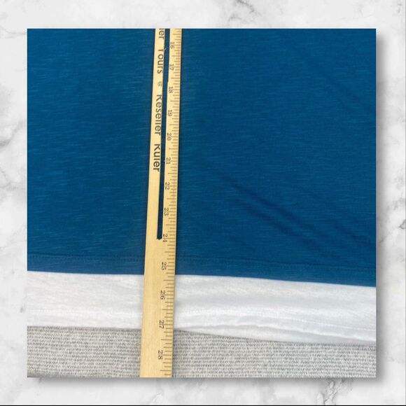Avenue Your Tee Womens sz 30/32- 3/4 Sleeve Blue White T Shirt MSRP: $35 - Picture 9 of 15